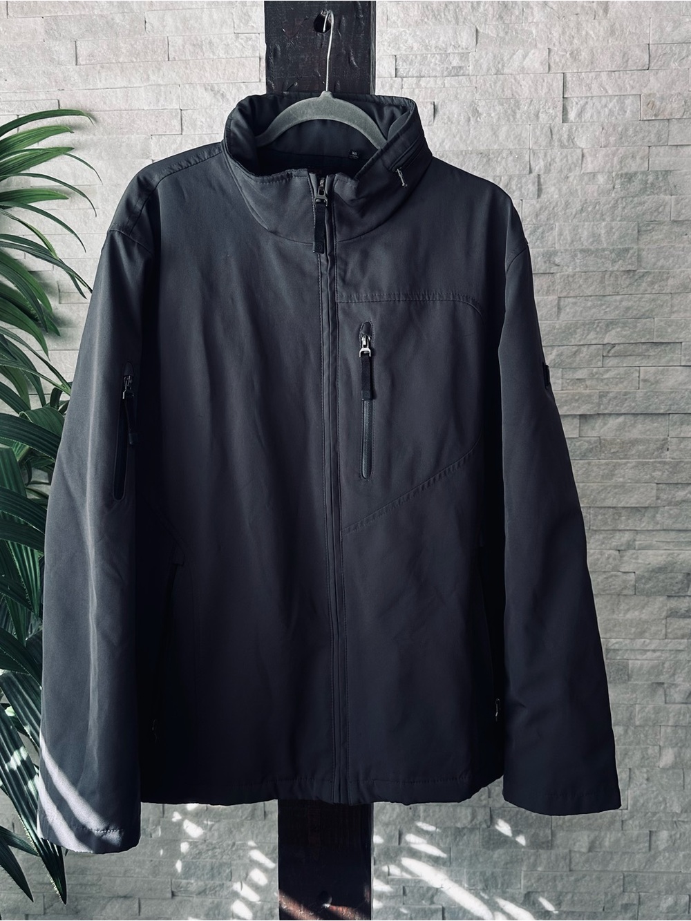 Tumi Tech Men's Black Softshell Windbreaker Jacket Size XL